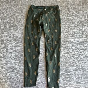 Beyond Yoga Green and Gold Leggings with Metallic Accents